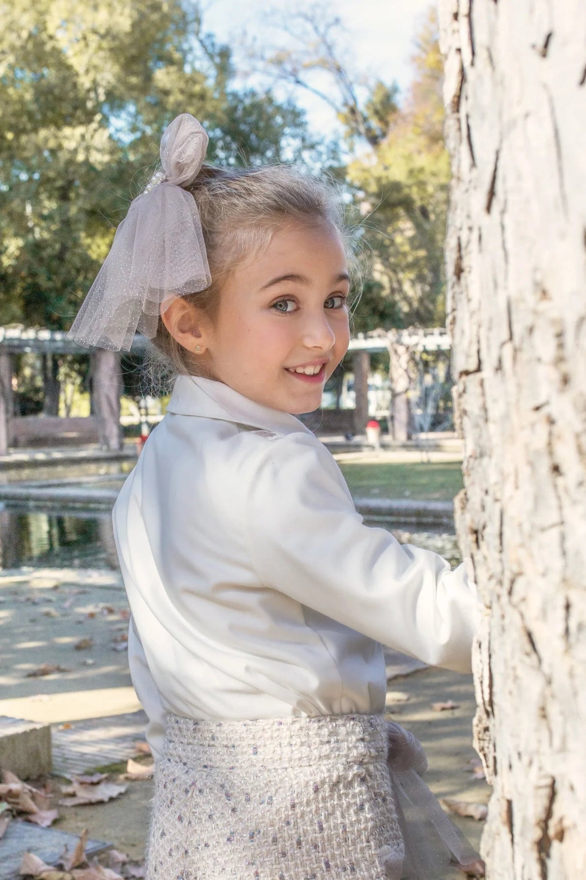 PRE ORDER AW25 Naxos Camel Tulle Girls Hair Bow