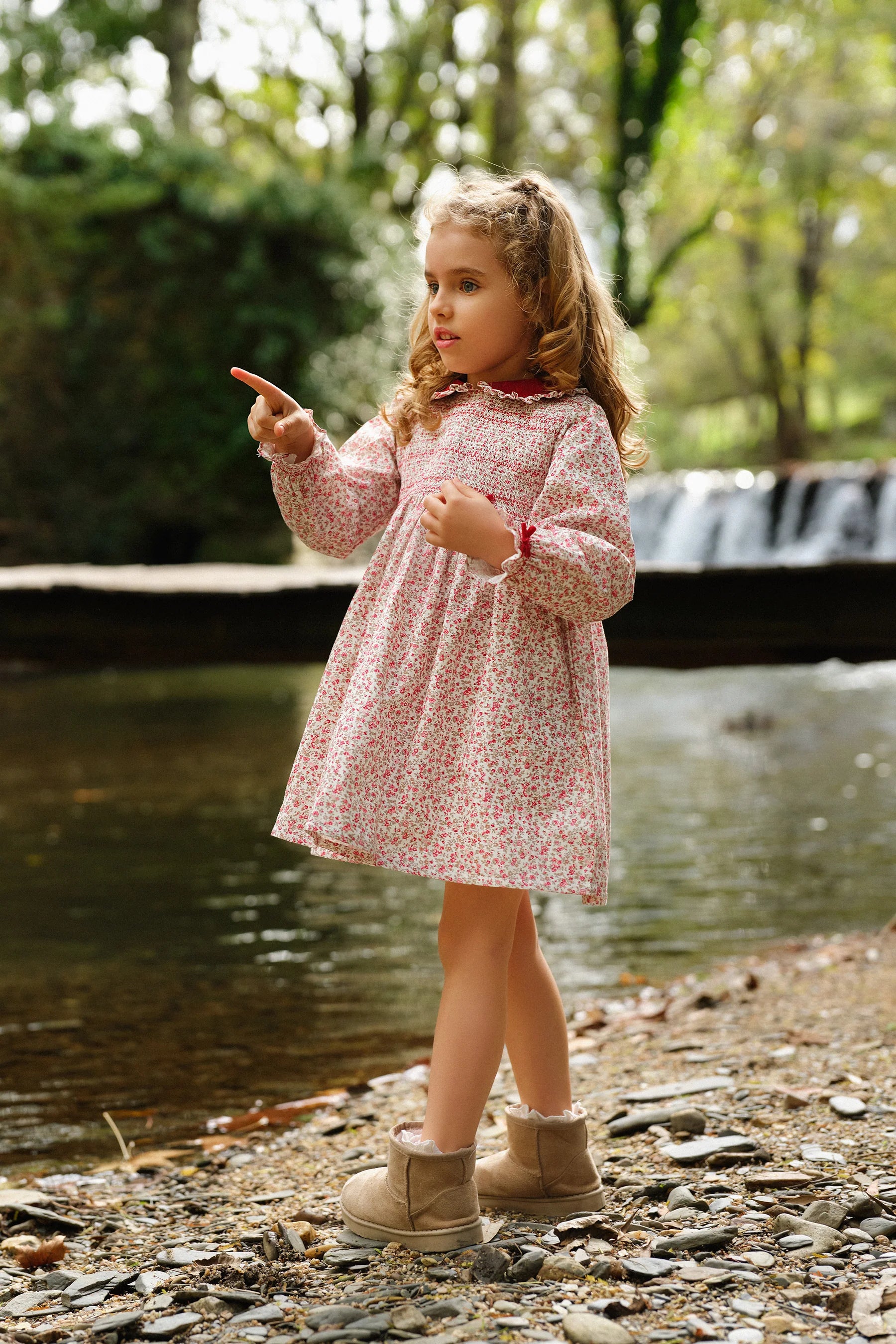 AW25 Deolinda Red Floral Smocked Dress