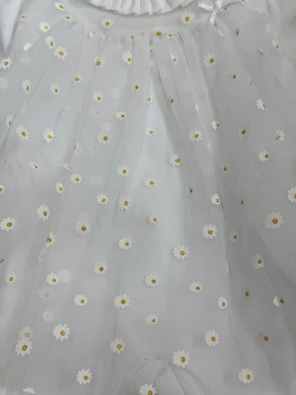 Deolinda by Chic Girls White Daisy Babygrow DBV24108