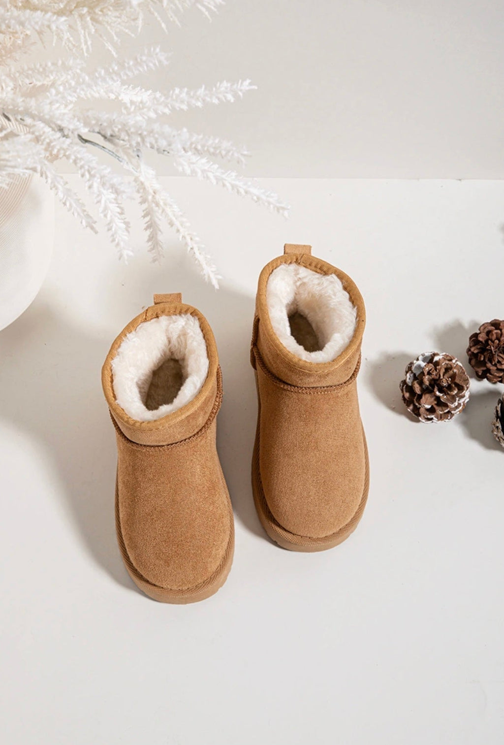 Unisex Tan Ankle Boots